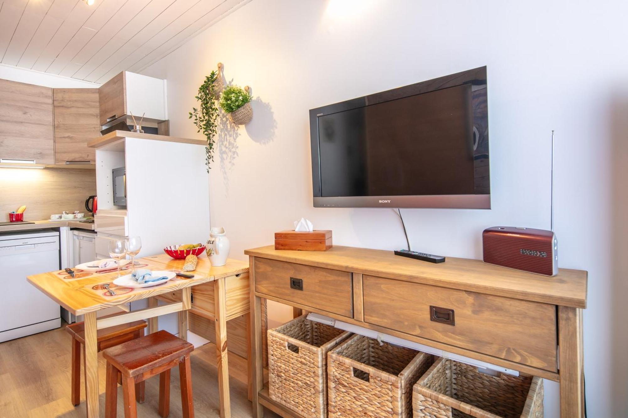 Le Bleuet - Vue Montagne Pistes Accessibles A Pied Apartment Chamrousse Exterior photo